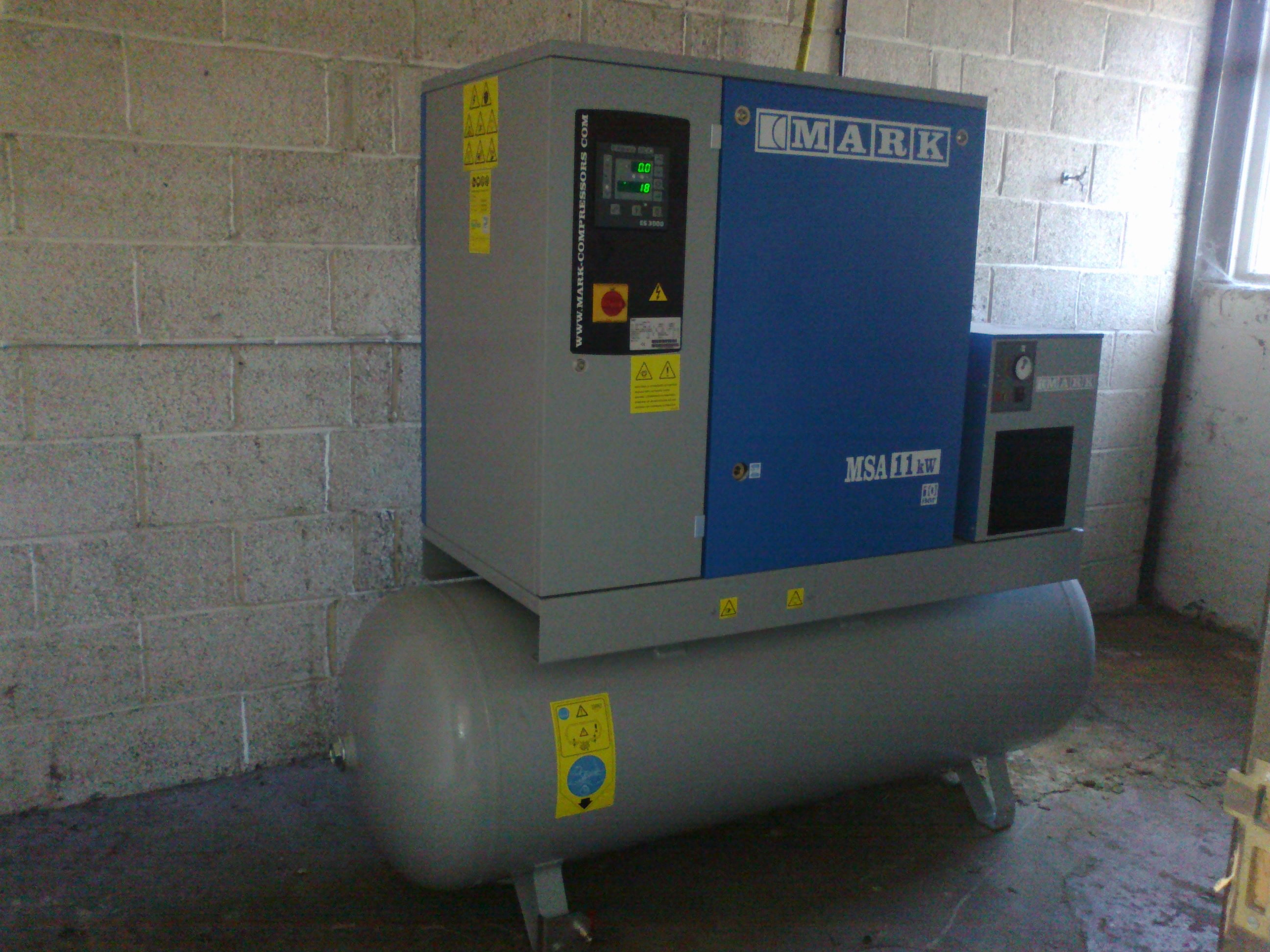 Air Compressor Services Robins' Airteam Llanelli Carmarthenshire, UK