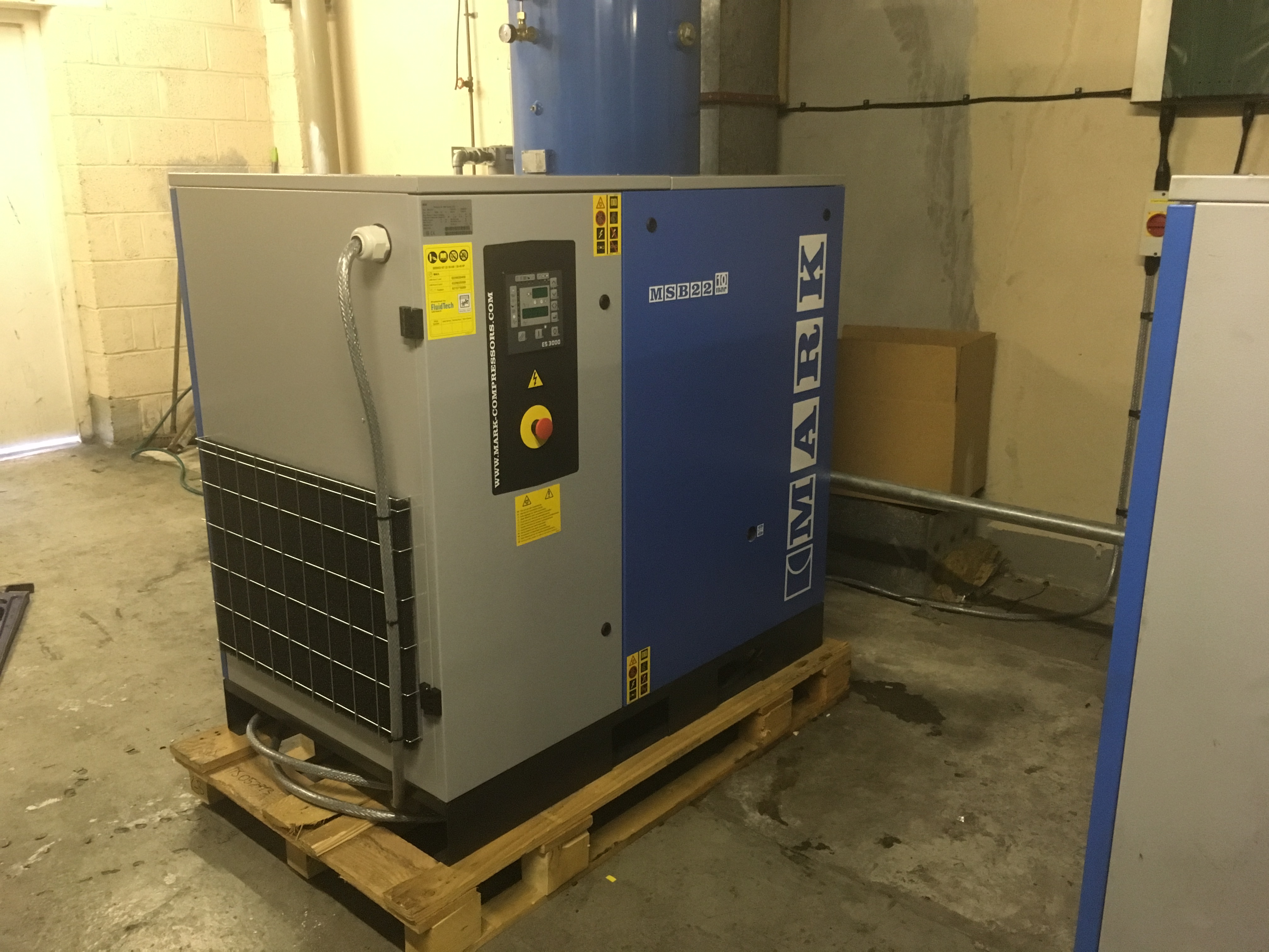 Air Compressor Services Robins' Airteam Llanelli Carmarthenshire, UK