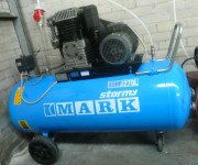 Stormy Mark air compressor
